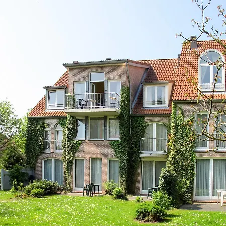 Ferienwohnung 111s Apartman *